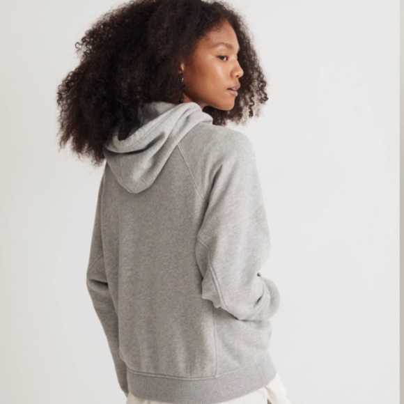 Madewell Terry Relaxed Raglan Sleeve Sweatshirt in Heather Gym Class Grey in XS - Picture 3 of 11